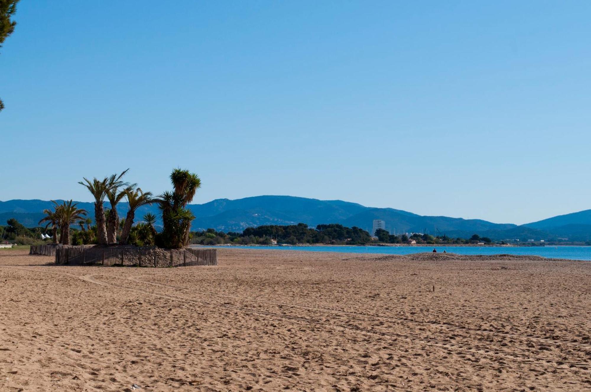 Logis Hotel Restaurant Le Kalliste Hyeres Exterior photo
